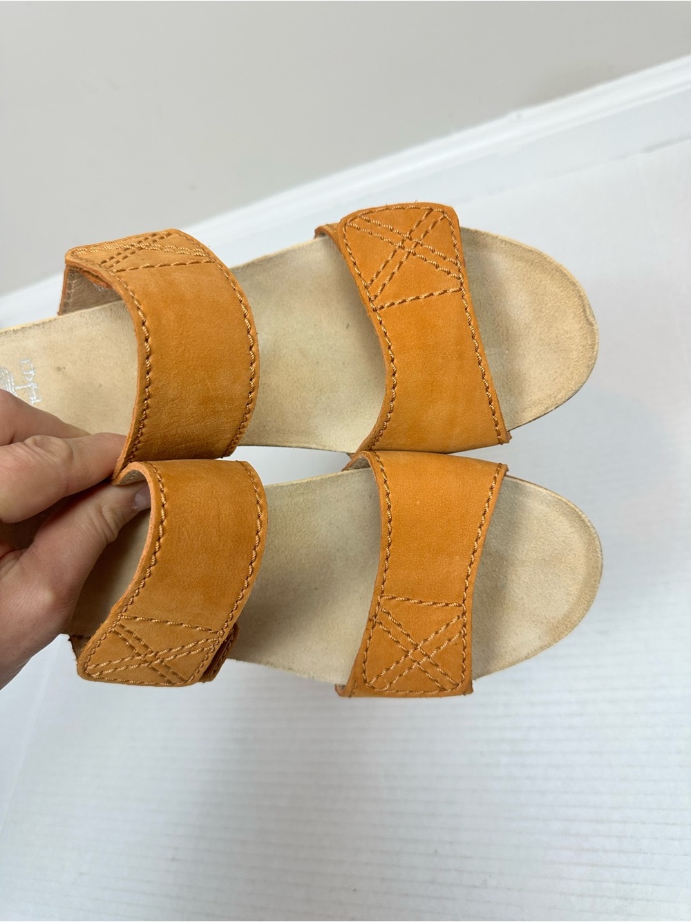 Dansko Maddy Milled Nubuck Cork Wedge Sandals Orange Size 40 EU - 9.5/10 US - Picture 3 of 12